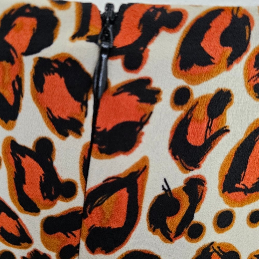 Chiffon Leopard Ruffle Dress Size 6 Knee Length Long Sleeve NWT Bar III - Picture 7 of 8